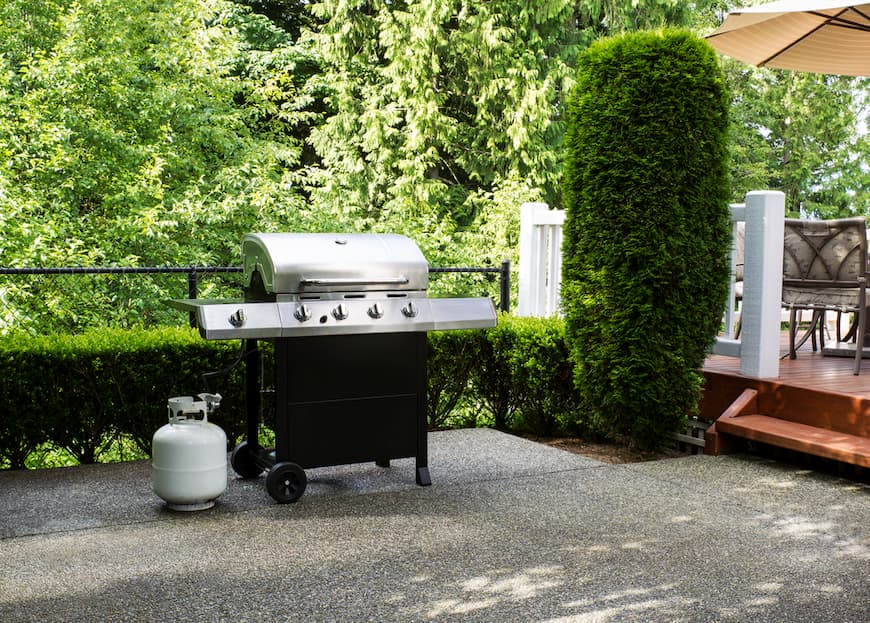 how to use a propane grill