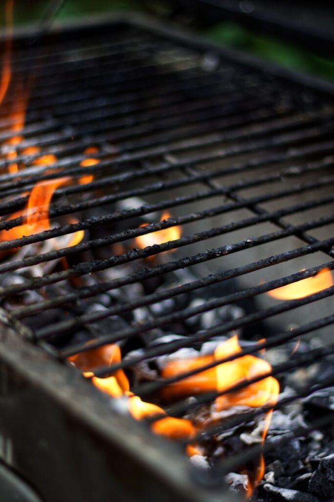 burning charcoal on charcoal grill how to clean